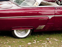 1954 Ford Crestline Skyliner