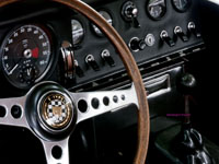 1965 Jaguar E type dashboard